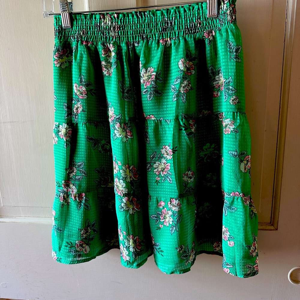 Loft skirt, size medium